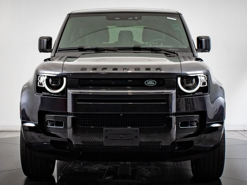2023 Land Rover Defender L663 - Image 2 of 21