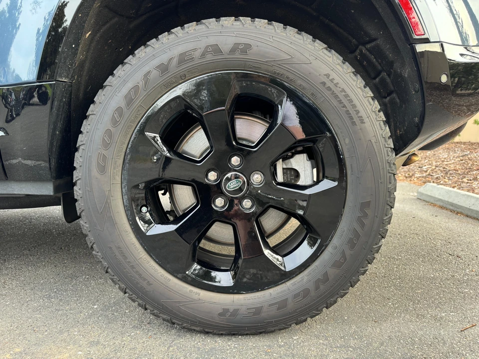 2023 Land Rover Defender L663 - Image 22 of 31