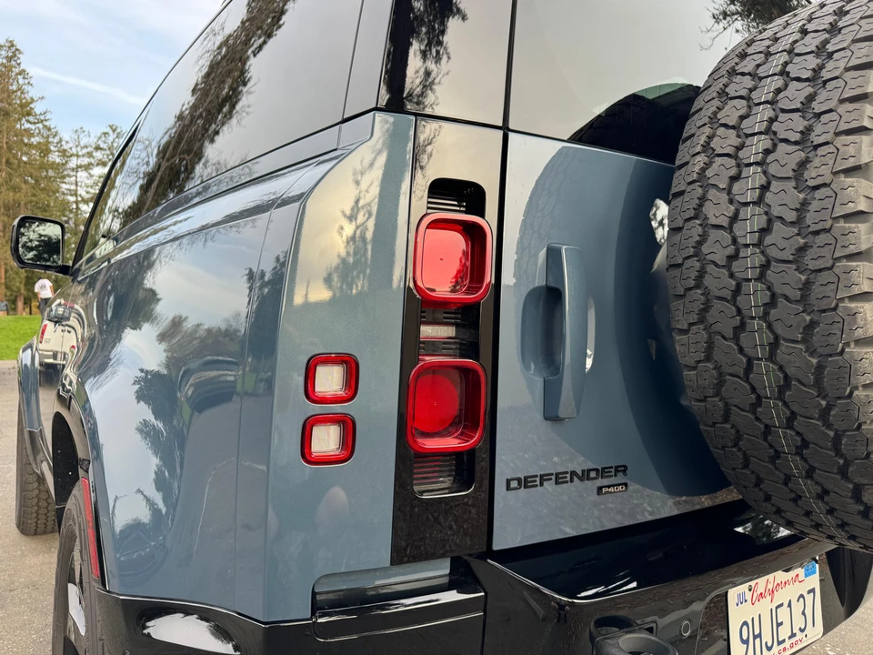 2023 Land Rover Defender L663 - Image 14 of 31