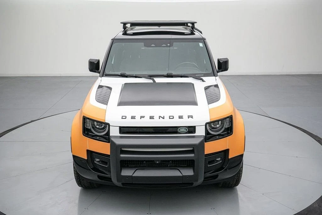2023 Land Rover Defender L663 - Image 11 of 31