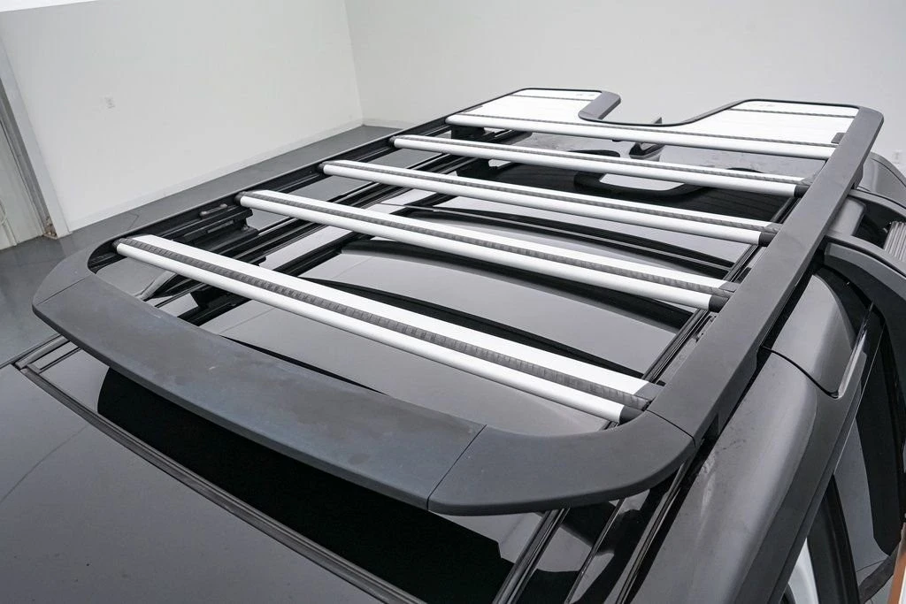 2023 Land Rover Defender L663 - Image 24 of 31
