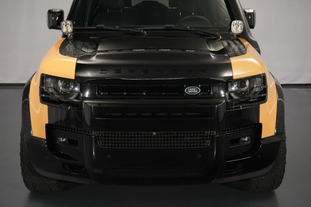 2023 Land Rover Defender L663 - Image 9 of 31