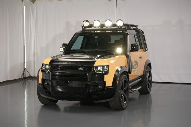 2023 Land Rover Defender L663 - Image 5 of 31