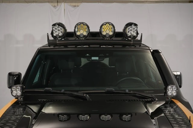 2023 Land Rover Defender L663 - Image 11 of 31