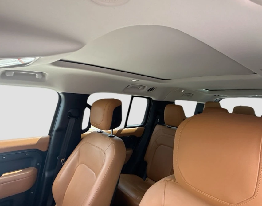 2023 Land Rover Defender L663 - Image 10 of 15