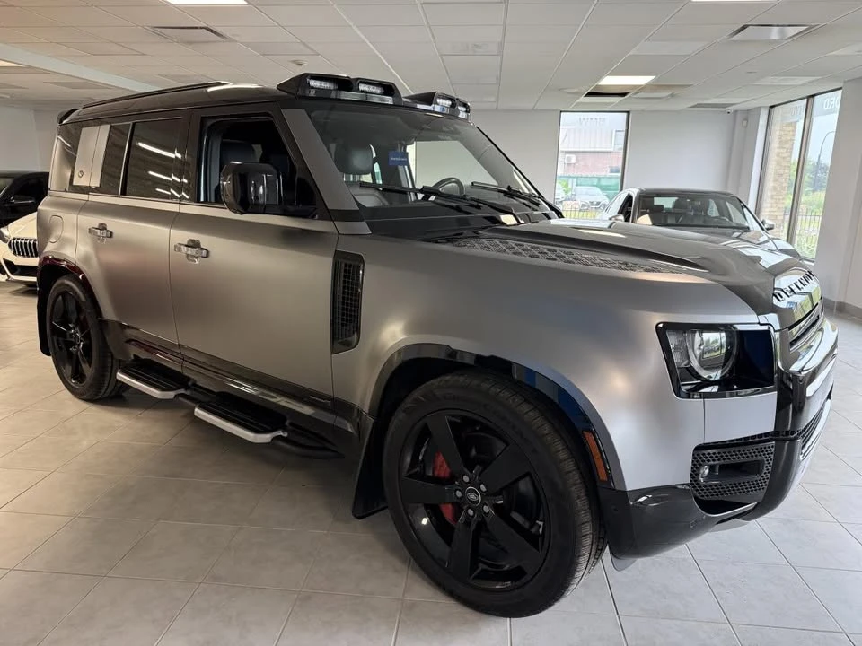 2023 Land Rover Defender L663 - Image 3 of 16