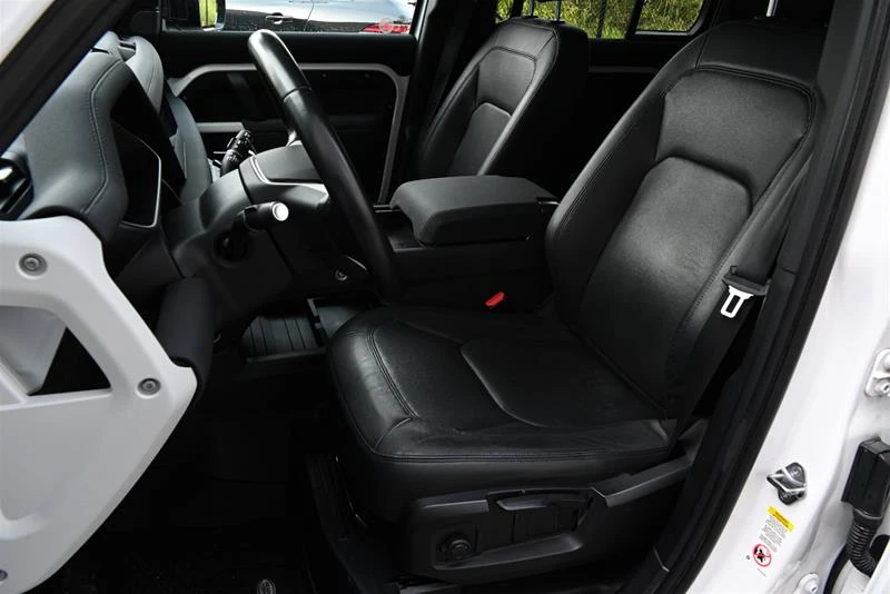 2023 Land Rover Defender L663 - Image 9 of 10