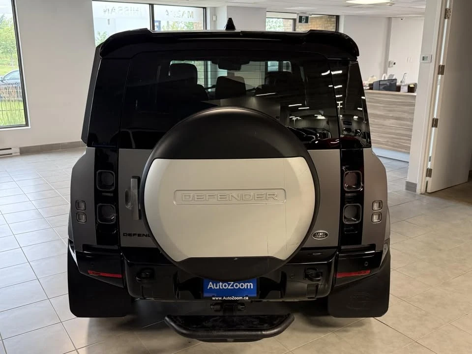 2023 Land Rover Defender L663 - Image 5 of 16