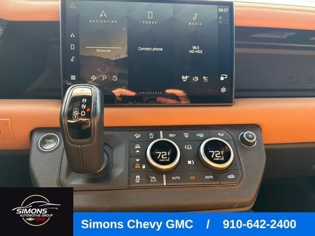 2023 Land Rover Defender V8 - Image 19 of 20