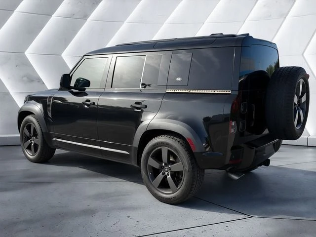 2023 Land Rover Defender V8 - Image 3 of 20