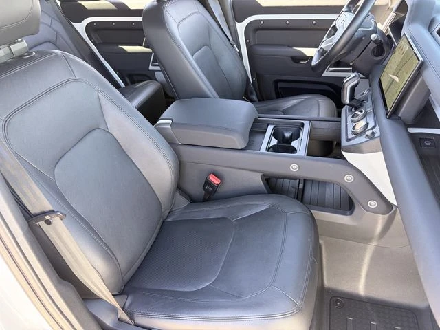 2023 Land Rover Defender L663 - Image 17 of 20