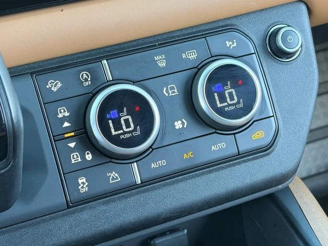 2023 Land Rover Defender L663 - Image 17 of 20