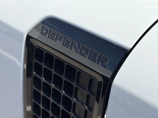 2023 Land Rover Defender L663 - Image 7 of 11