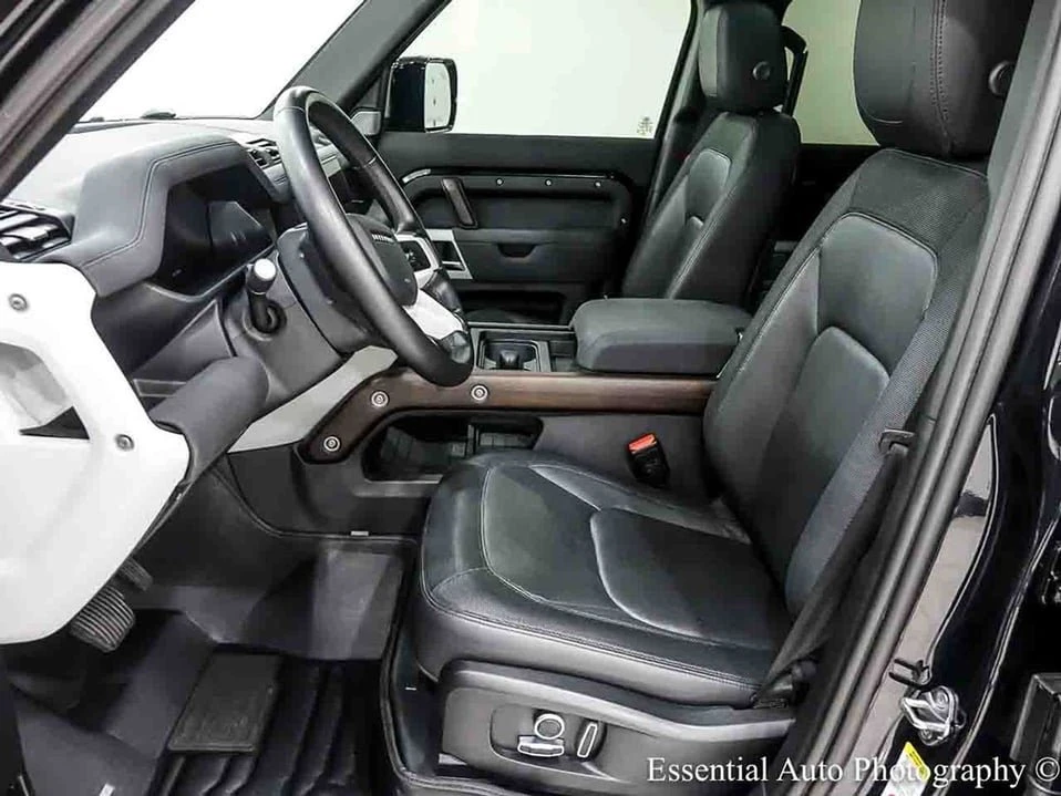 2023 Land Rover Defender L663 - Image 11 of 20