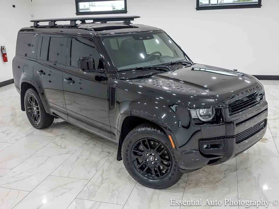 2023 Land Rover Defender L663 - Image 5 of 20