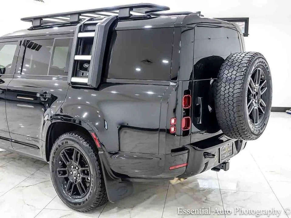 2023 Land Rover Defender L663 - Image 9 of 20