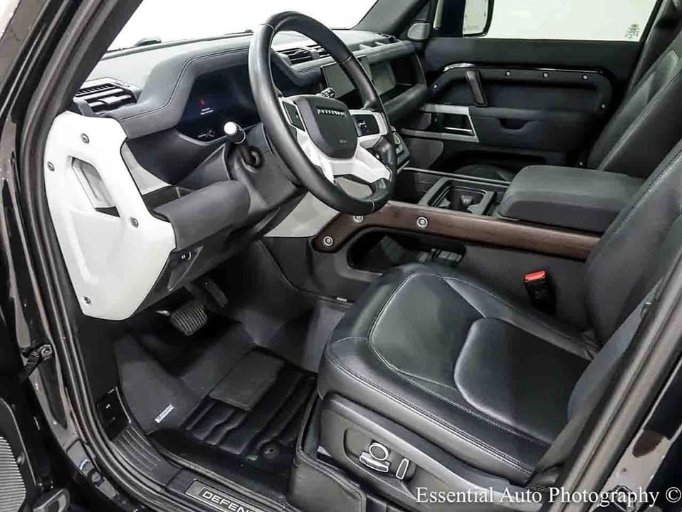 2023 Land Rover Defender L663 - Image 13 of 20