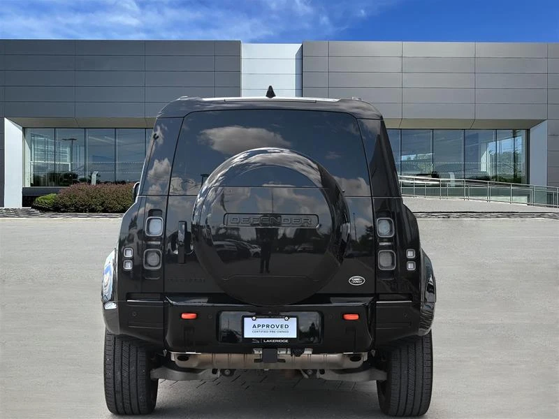 2023 Land Rover Defender L663 - Image 5 of 6