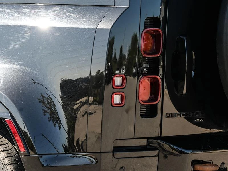 2023 Land Rover Defender L663 - Image 4 of 10