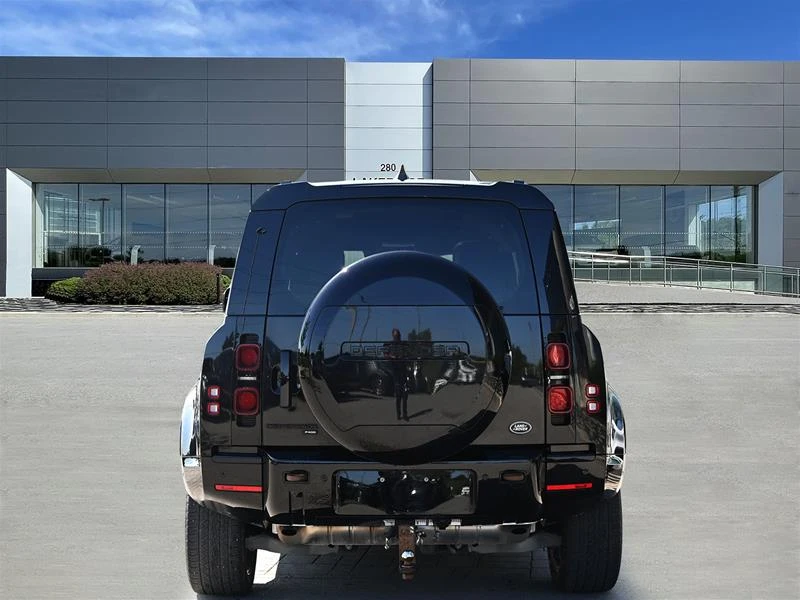2023 Land Rover Defender L663 - Image 6 of 10