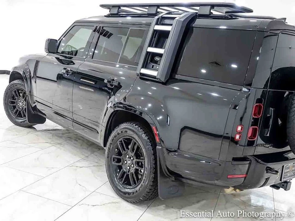 2023 Land Rover Defender L663 - Image 10 of 20
