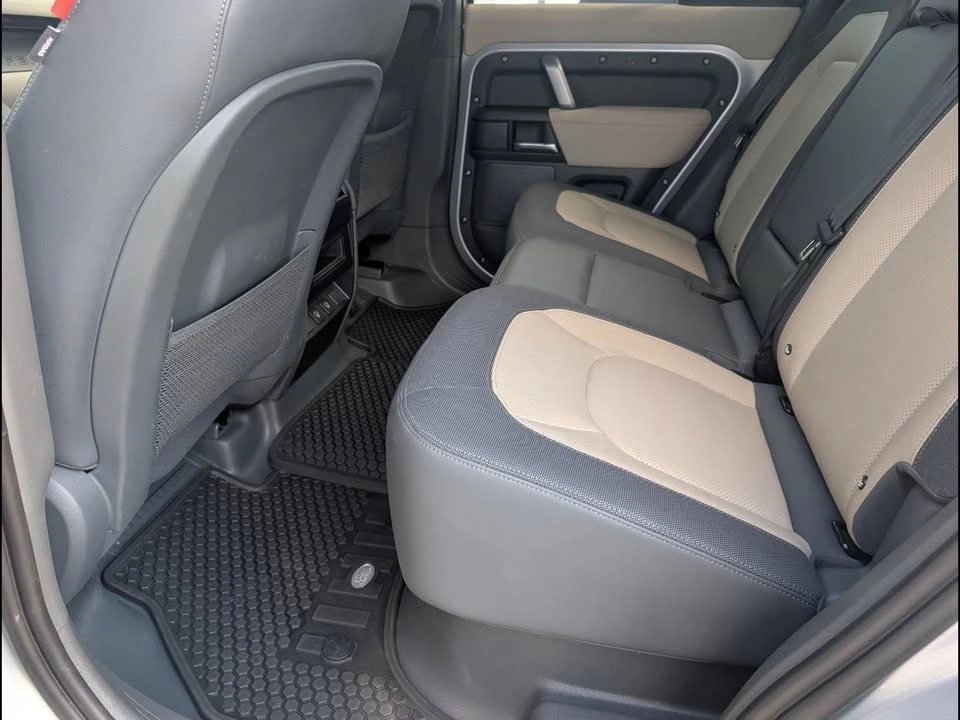 2023 Land Rover Defender L663 - Image 11 of 20