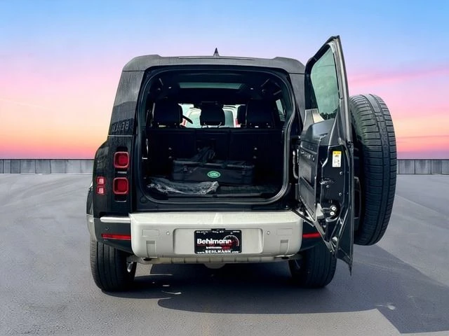 2023 Land Rover Defender L663 - Image 5 of 20