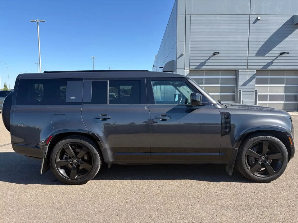 2023 Land Rover Defender L663 - Image 4 of 13