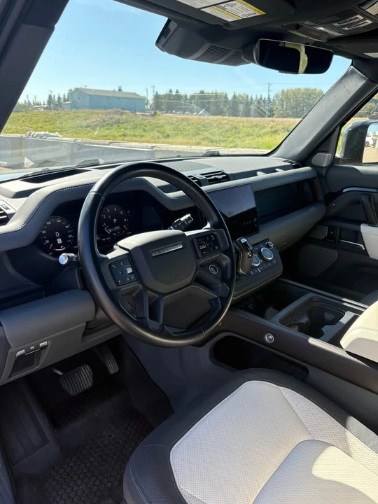 2023 Land Rover Defender L663 - Image 13 of 13