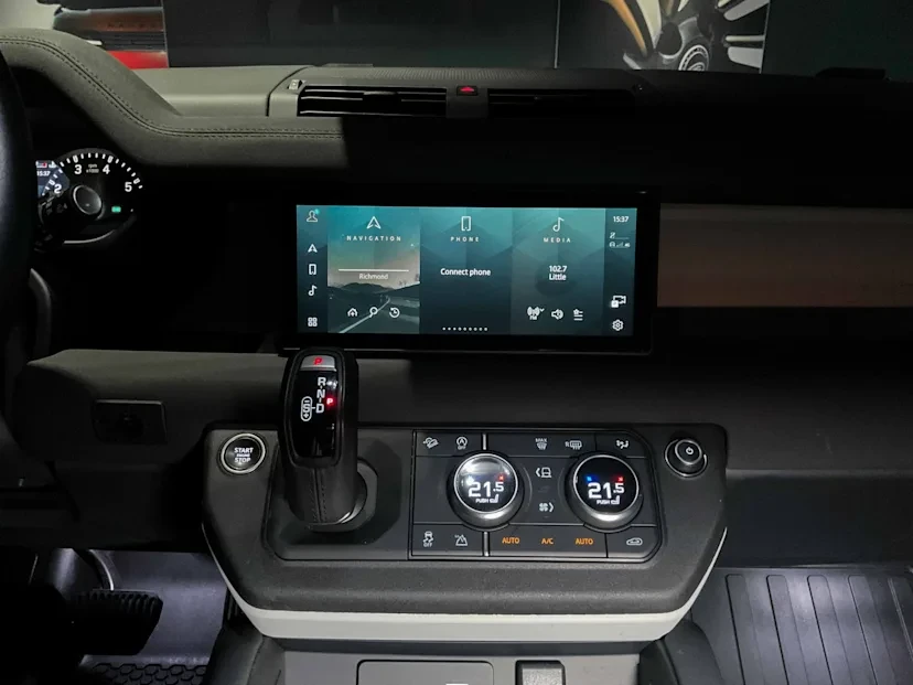 2023 Land Rover Defender L663 - Image 7 of 10