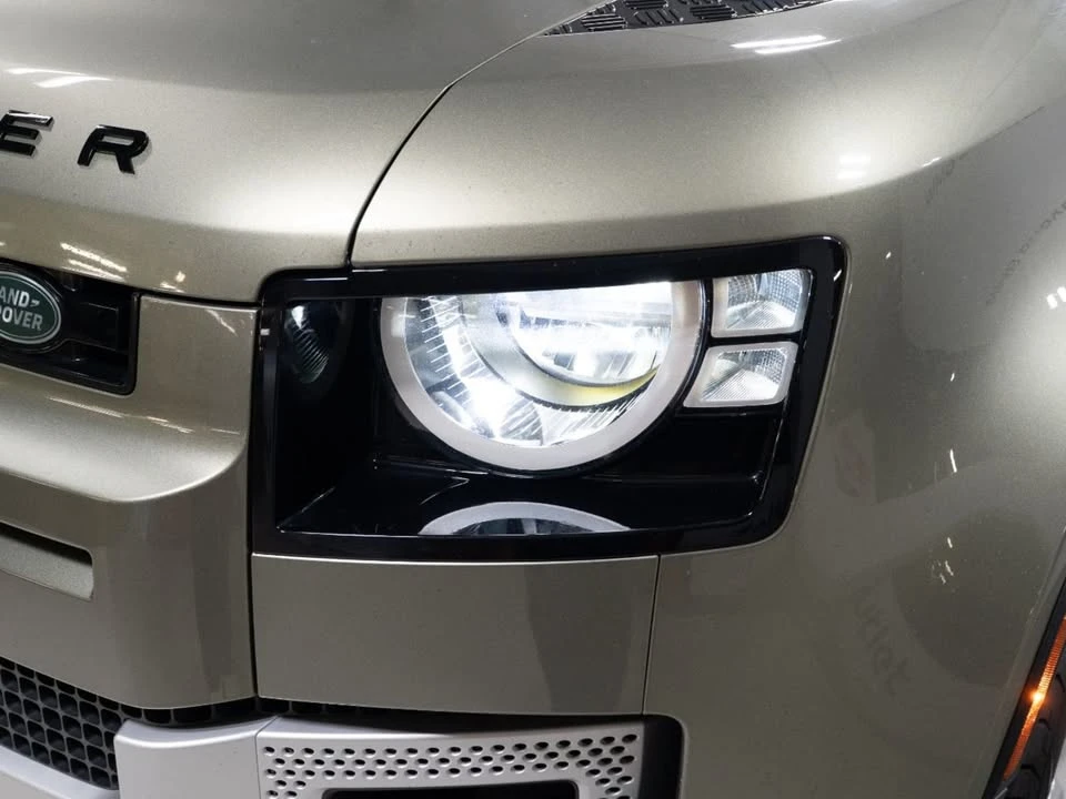 2023 Land Rover Defender L663 - Image 10 of 20