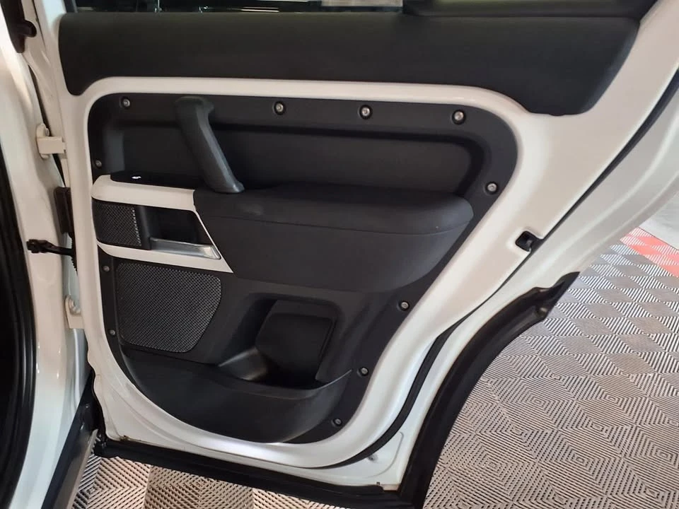 2023 Land Rover Defender L663 - Image 8 of 20