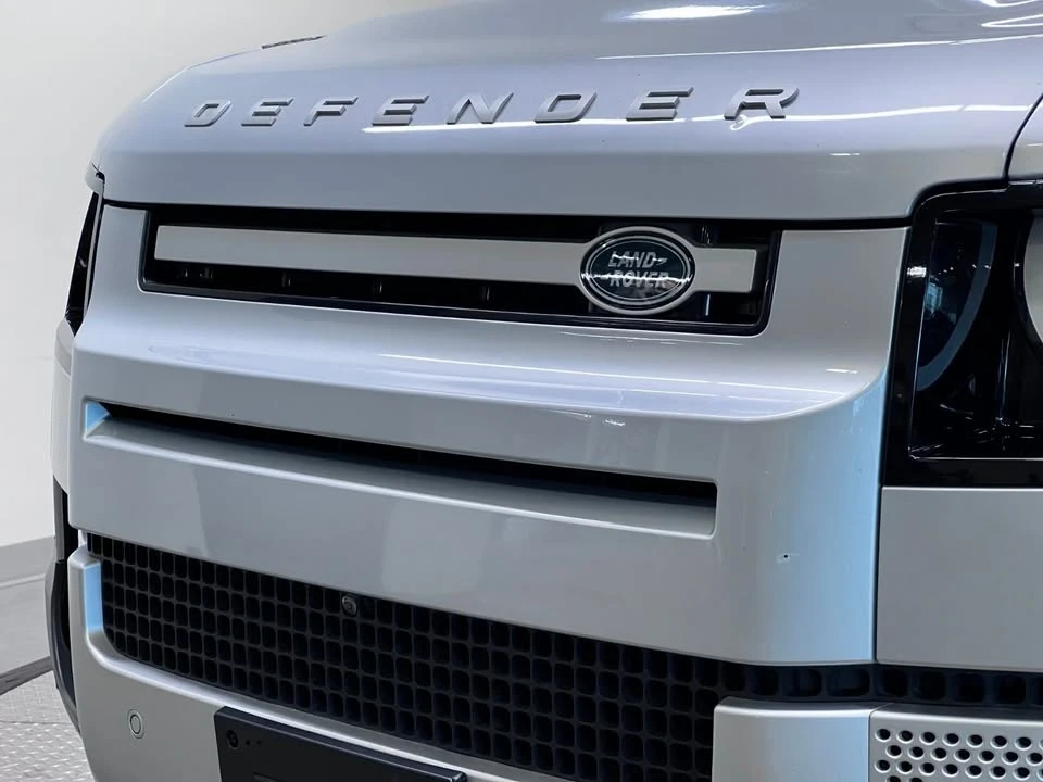 2023 Land Rover Defender L663 - Image 11 of 20
