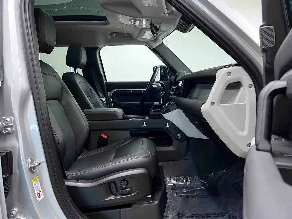 2023 Land Rover Defender L663 - Image 5 of 20