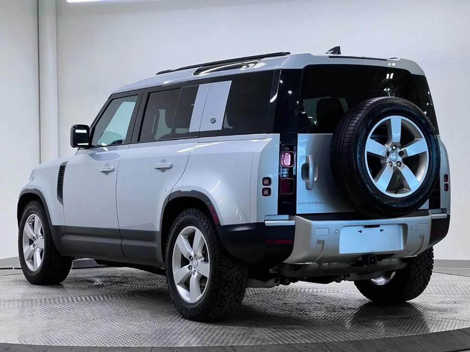 2023 Land Rover Defender L663 - Image 3 of 20