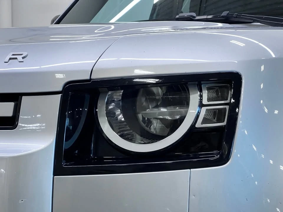 2023 Land Rover Defender L663 - Image 13 of 20