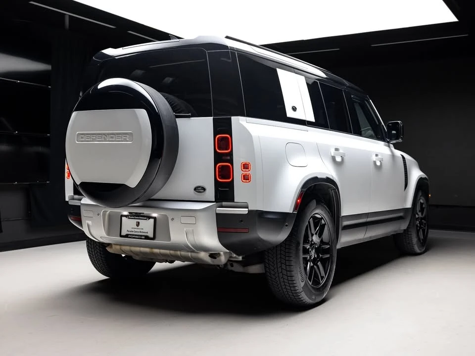 2023 Land Rover Defender L663 - Image 5 of 19