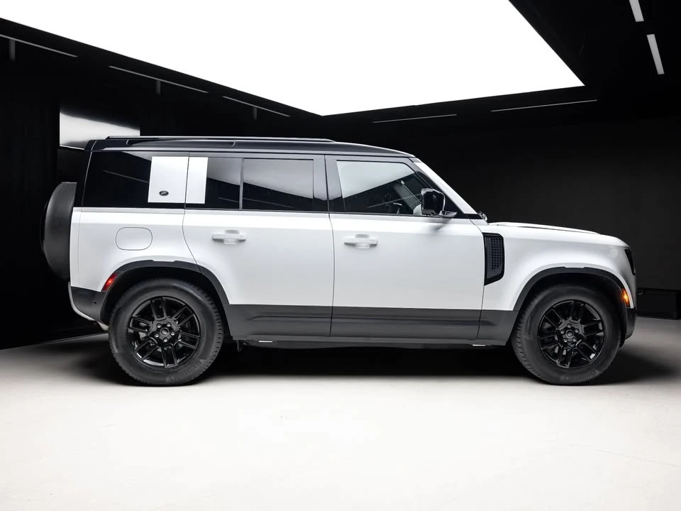 2023 Land Rover Defender L663 - Image 4 of 19