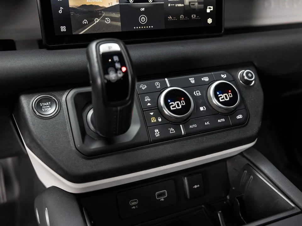 2023 Land Rover Defender L663 - Image 17 of 19