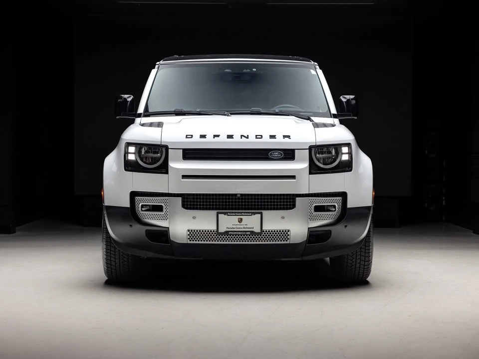 2023 Land Rover Defender L663 - Image 2 of 19