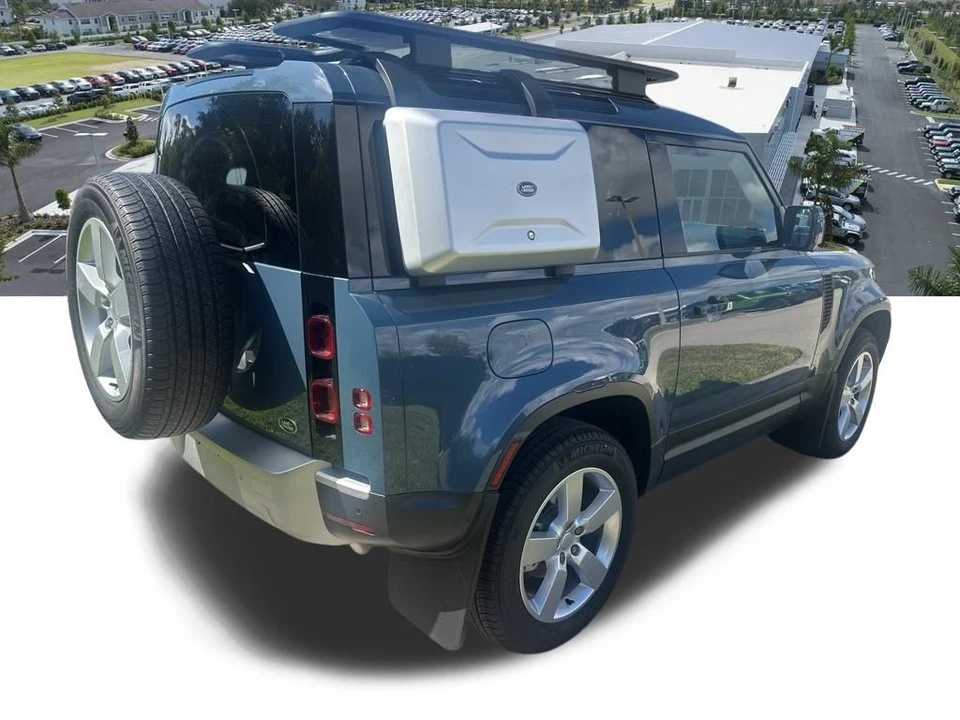2023 Land Rover Defender L663 - Image 3 of 5