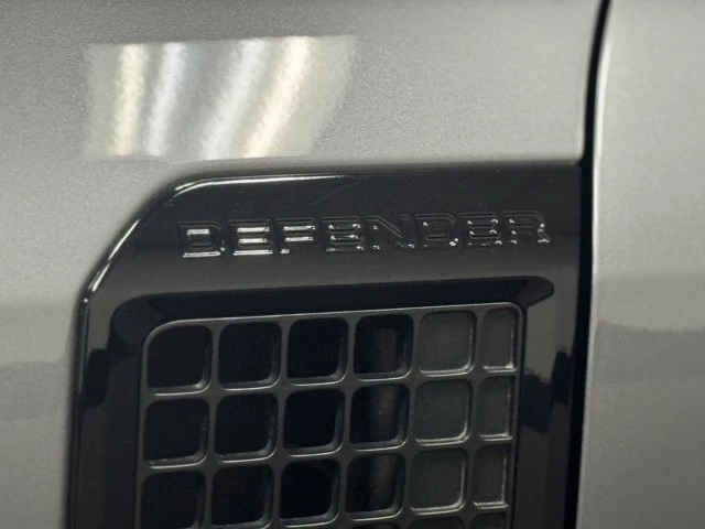 2023 Land Rover Defender L663 - Image 9 of 12