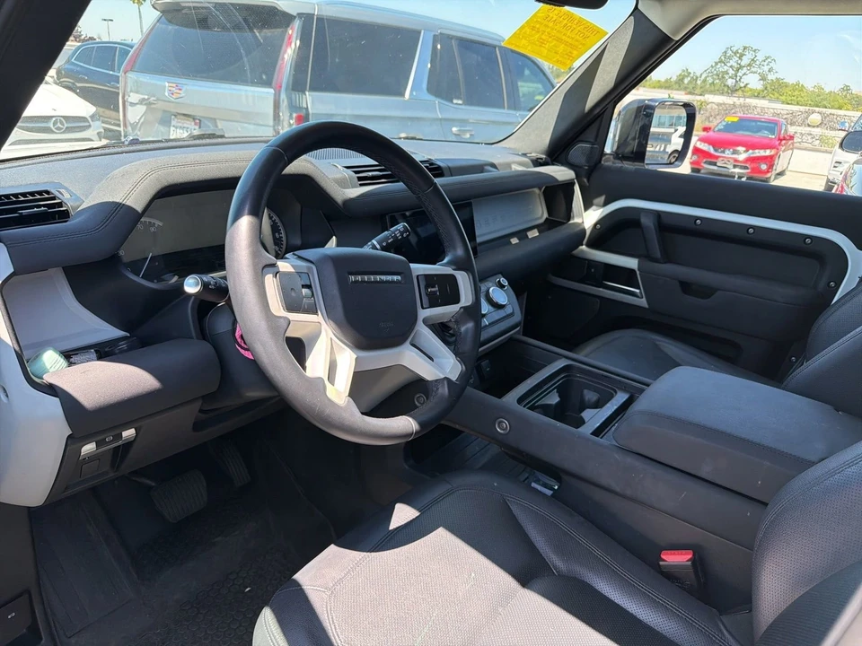 2023 Land Rover Defender L663 - Image 3 of 6