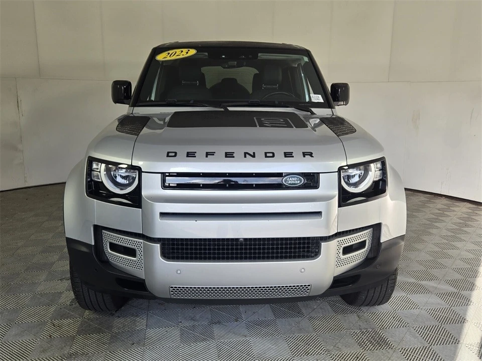 2023 Land Rover Defender L663 - Image 3 of 12