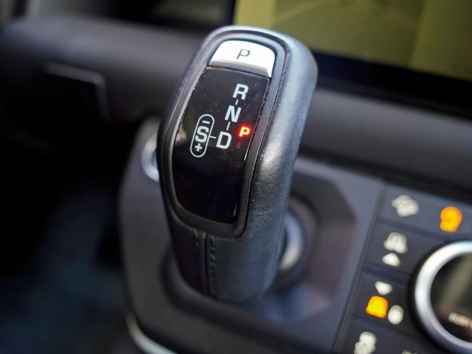 2023 Land Rover Defender L663 - Image 29 of 30