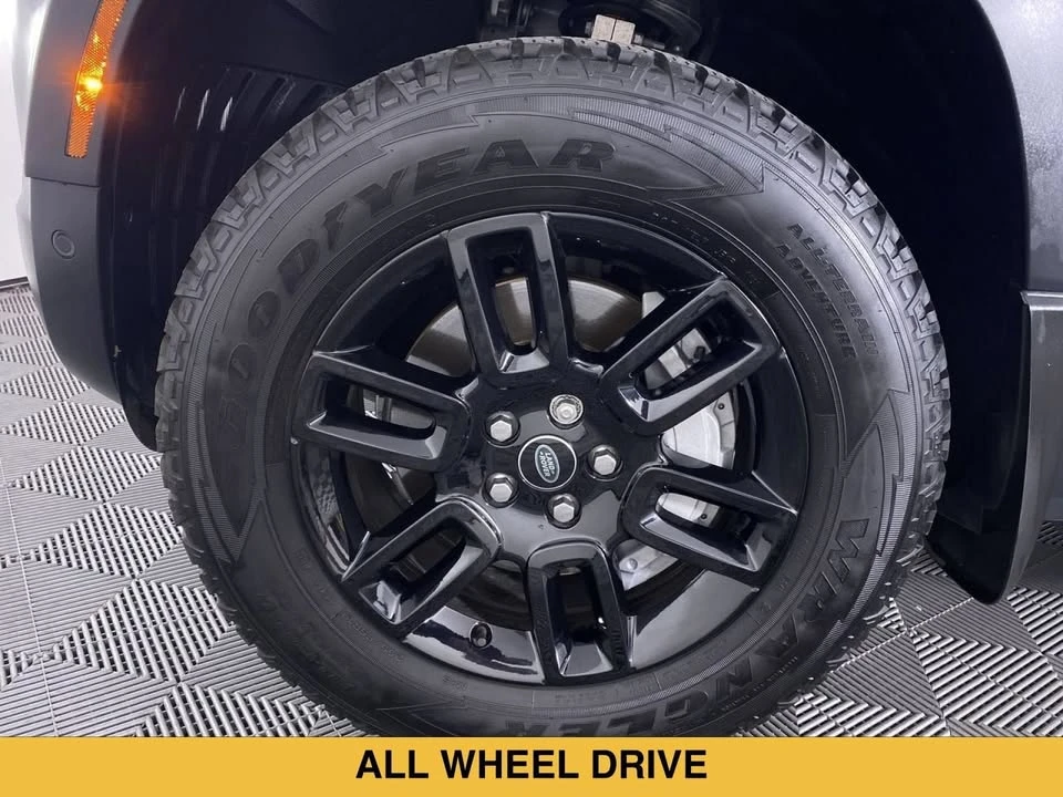 2023 Land Rover Defender L663 - Image 17 of 20