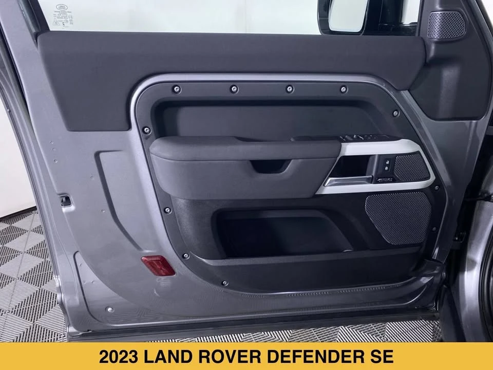 2023 Land Rover Defender L663 - Image 13 of 20