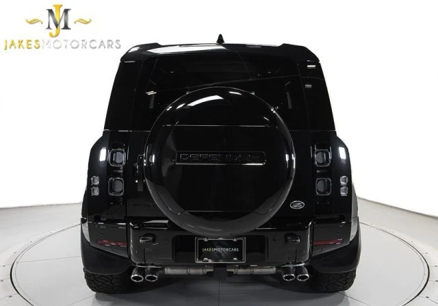 2023 Land Rover Defender L663 - Image 9 of 21