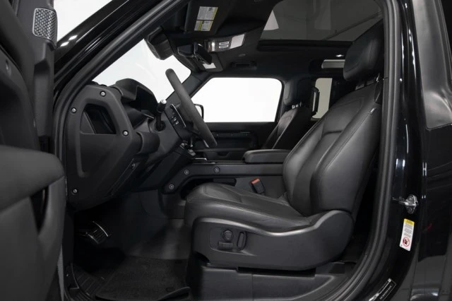 2023 Land Rover Defender L663 - Image 20 of 21