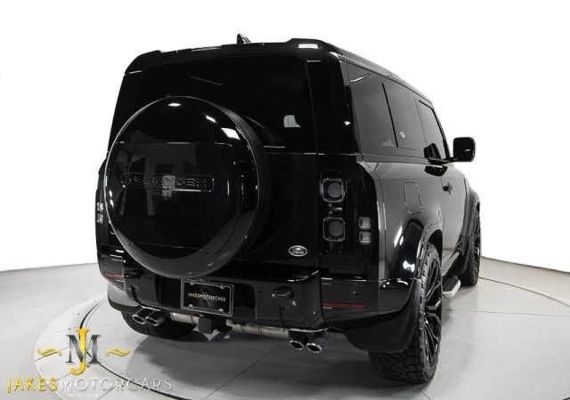 2023 Land Rover Defender L663 - Image 12 of 21